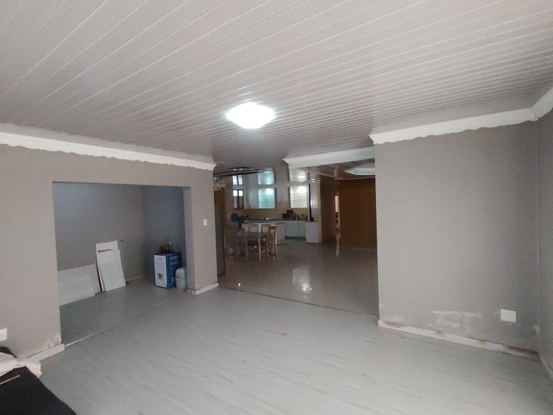 4 Bedroom Property for Sale in Vaalpark Free State